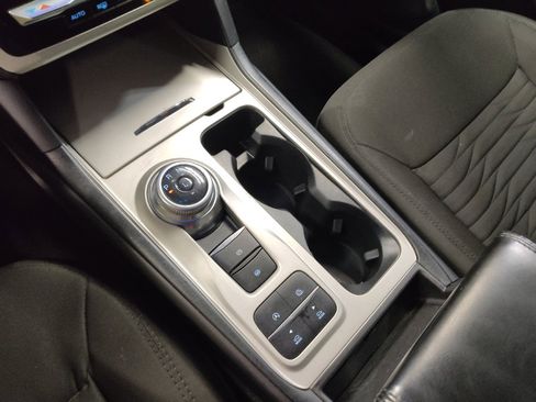 Used 2021 Ford Explorer XLT RWD image 26