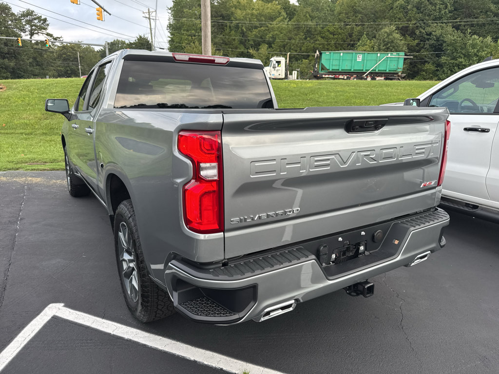New 2026 Chevrolet Silverado 1500 RST w/ Z71 Off-Road Package AWD/4WD image 4
