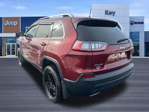 Used 2020 Jeep Cherokee Latitude Plus w/ Cold Weather Group AWD/4WD image 3