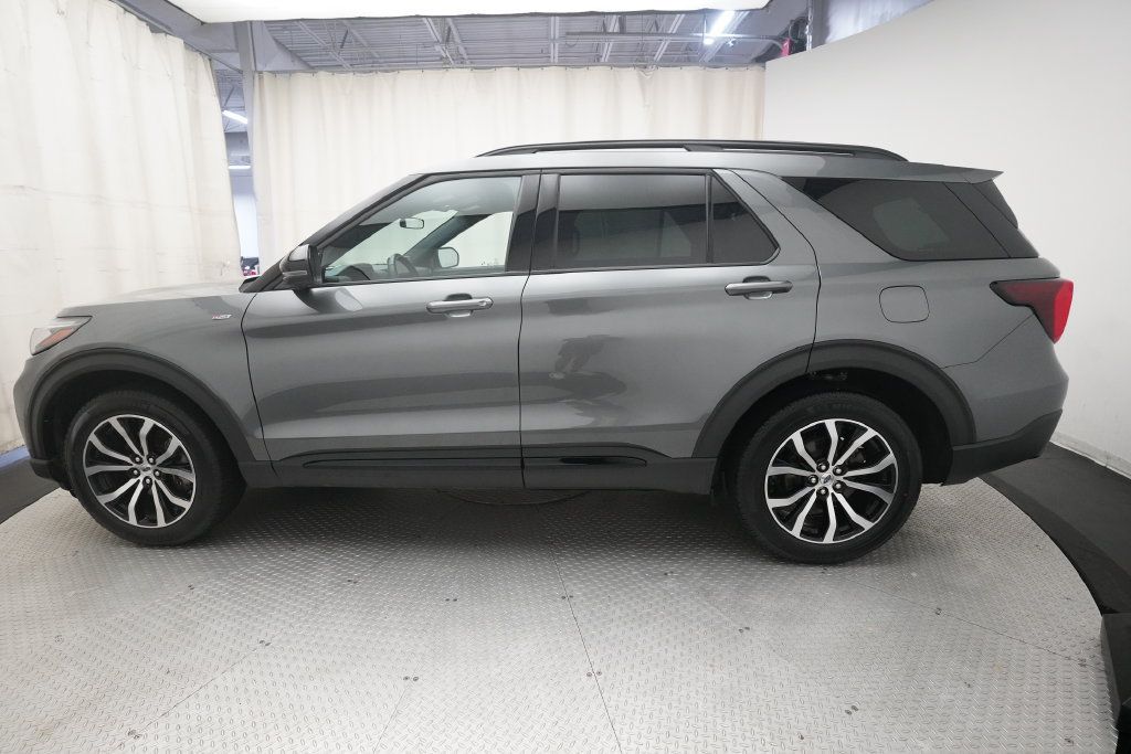 Used 2026 Ford Explorer ST-Line AWD/4WD image 26