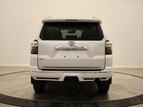 Used 2022 Toyota 4Runner Limited image 4