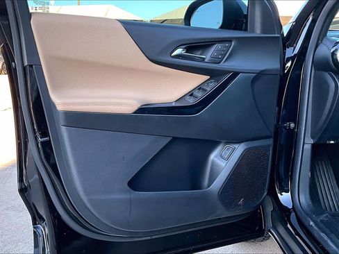 New 2026 Chevrolet Equinox ACTIV w/ Convenience Package III image 11