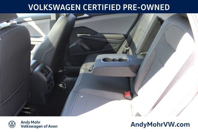 Used 2024 Volkswagen Taos SE FWD image 24