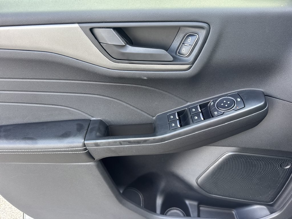 Used 2025 Ford Escape Active w/ Tech Pack #1 FWD image 10