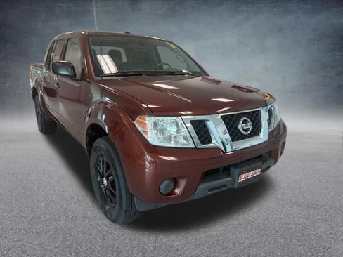 Used 2016 Nissan Frontier SV AWD/4WD image 4
