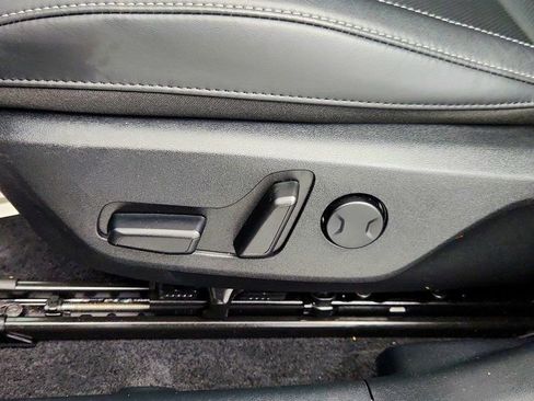 Used 2024 Kia EV6 Wind image 11