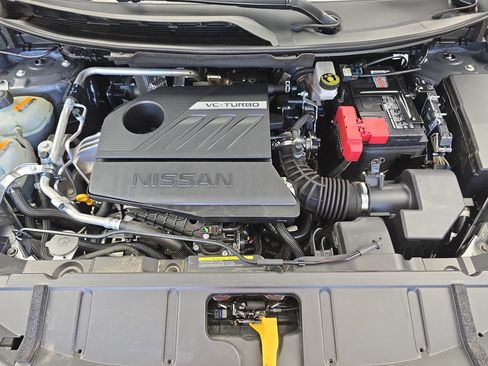 Certified 2023 Nissan Rogue SV FWD image 28