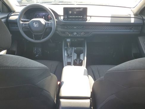 Used 2023 Honda Accord LX image 9