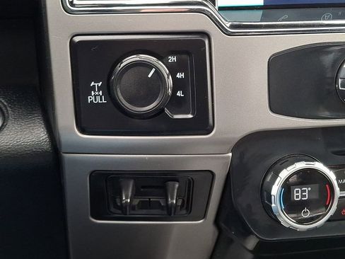 Used 2022 Ford F350 Lariat w/ Black Appearance Package image 25