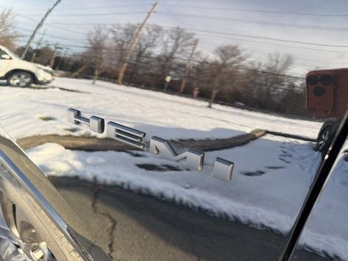 Used 2022 Dodge Durango R/T w/ Blacktop Package image 15