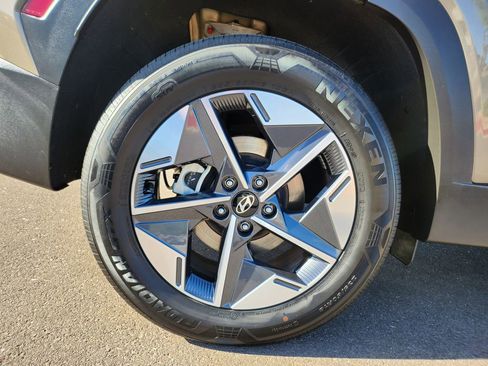 Used 2025 Hyundai Tucson SEL AWD/4WD image 37
