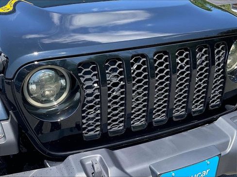 Used 2022 Jeep Gladiator Sport AWD/4WD image 28