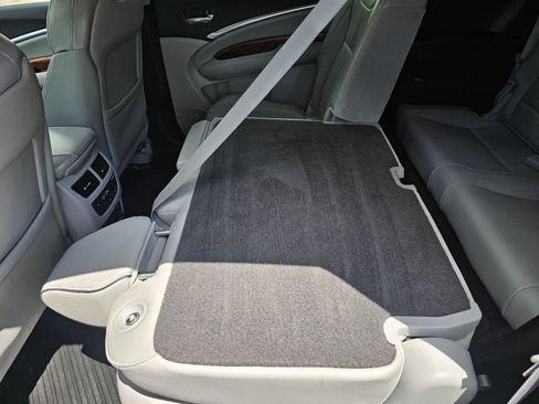 Used 2017 Acura MDX SH-AWD image 34