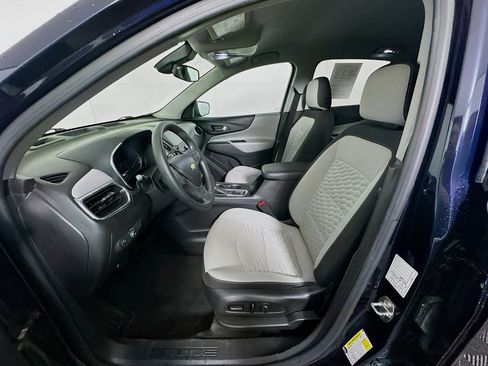 Used 2020 Chevrolet Equinox LS w/ LS Convenience Package image 13