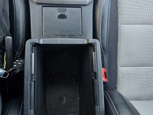 Used 2012 Toyota Camry SE image 23