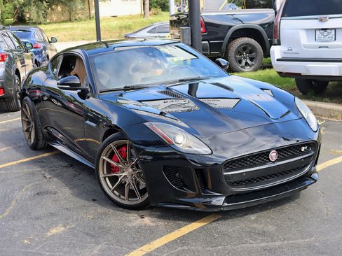 Used 2015 Jaguar F-TYPE R RWD image 8
