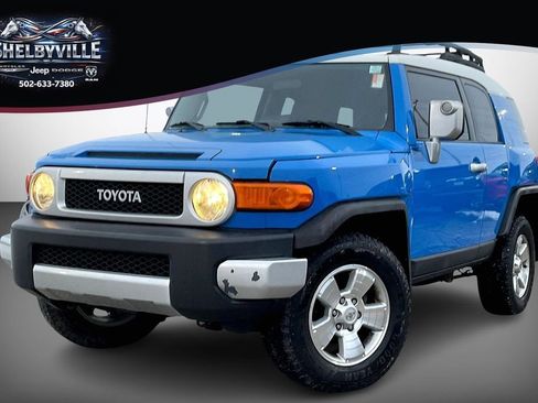 Used 2007 Toyota FJ Cruiser 4WD image 1