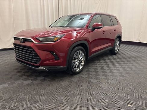 Used 2024 Toyota Grand Highlander Platinum image 1