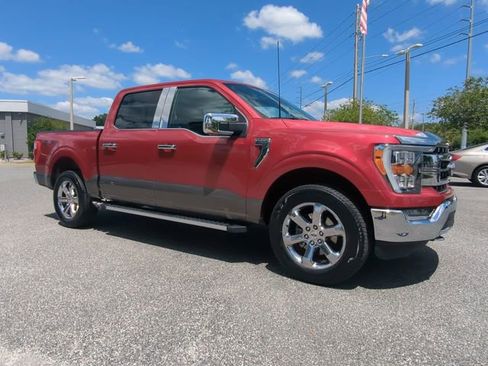 Used 2021 Ford F150 Lariat image 2