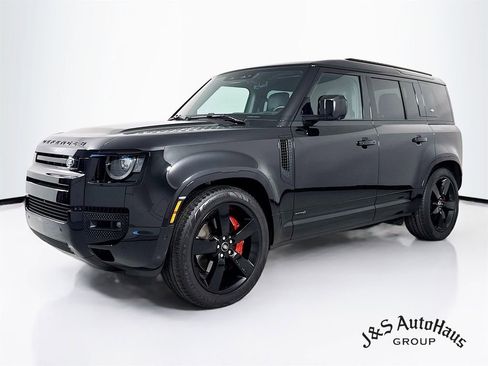 Used 2022 Land Rover Defender 110 X AWD/4WD image 3