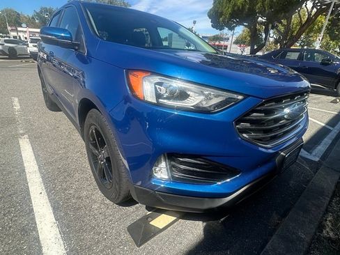 Used 2020 Ford Edge SEL w/ Convenience Package FWD image 1