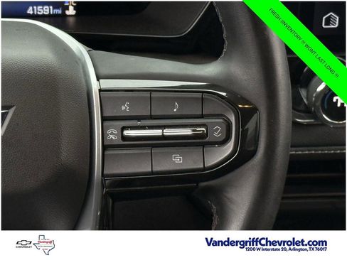 Used 2023 Chevrolet Colorado LT w/ LT Convenience Package RWD image 13