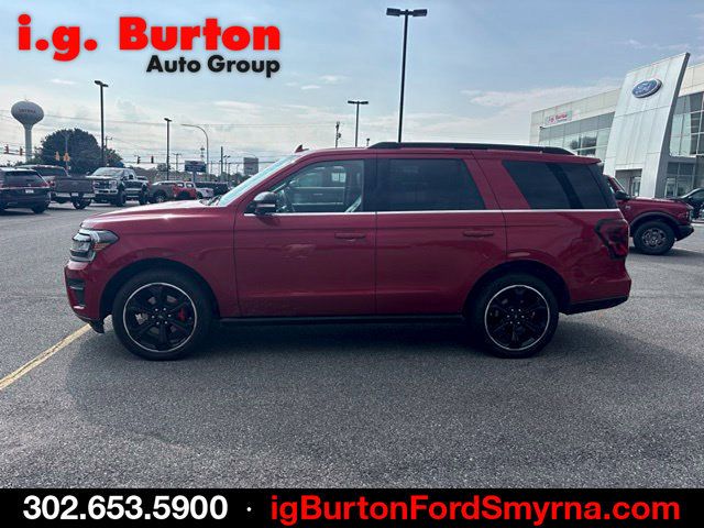 Used 2022 Ford Expedition Limited AWD/4WD image 5