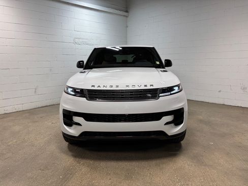 New 2026 Land Rover Range Rover Sport SE AWD/4WD image 3