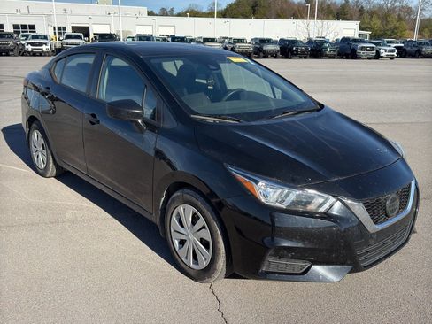 Used 2020 Nissan Versa S image 7
