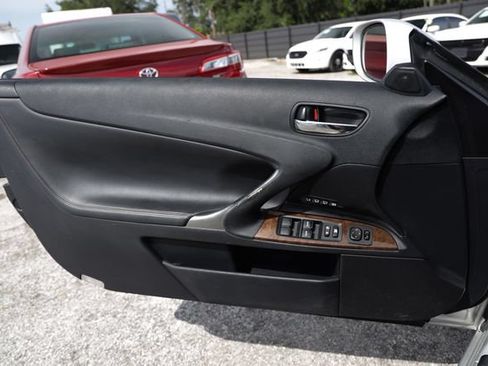Used 2011 Lexus IS 350C w/ Luxury Pkg RWD image 42