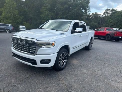 Used 2025 RAM 1500 Limited AWD/4WD image 2