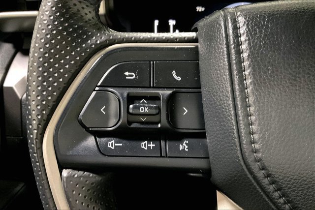 Certified 2025 Toyota 4Runner SR5 AWD/4WD image 19