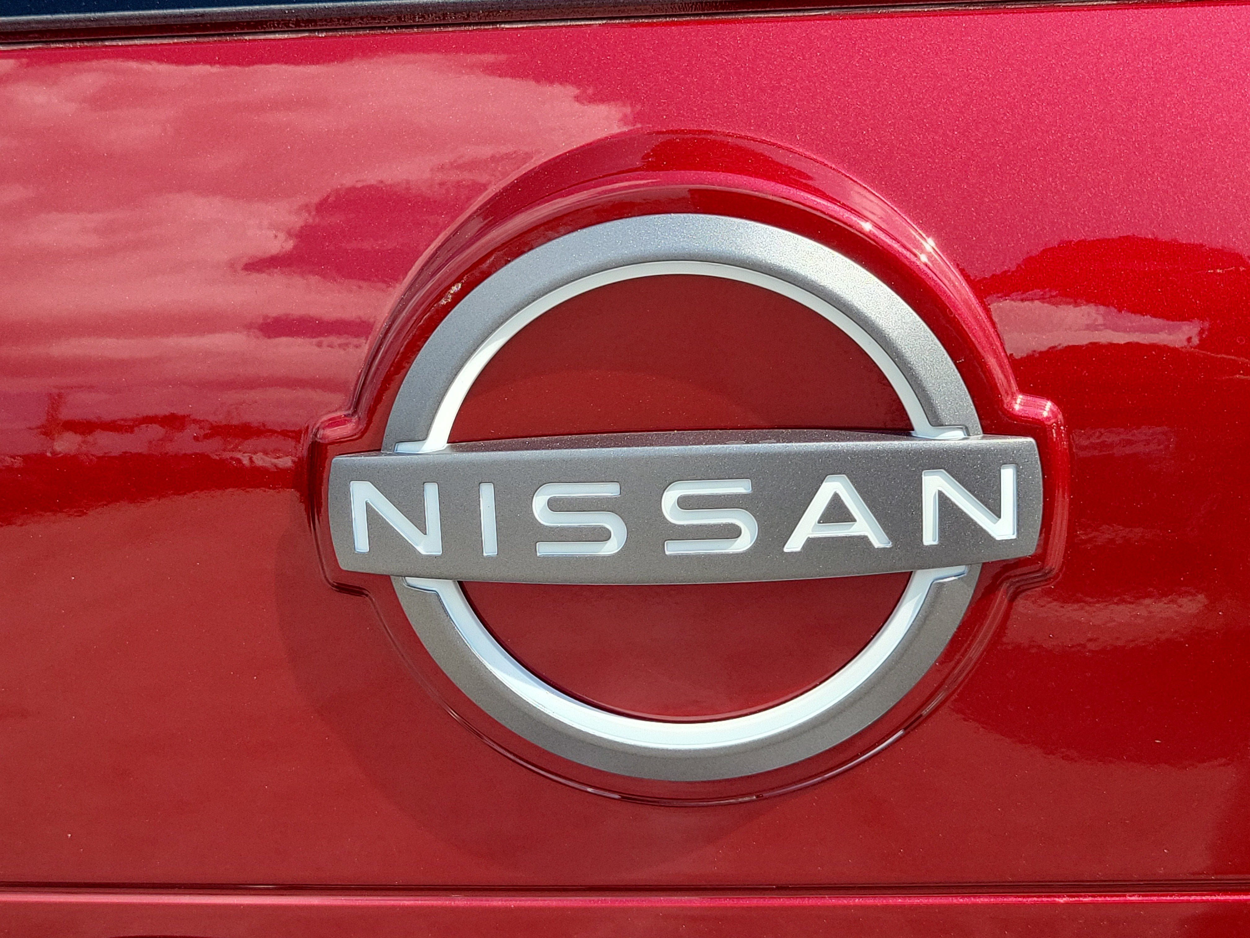 New 2027 Nissan Rogue SV FWD image 8