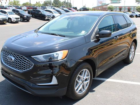 Used 2024 Ford Edge SEL AWD/4WD image 4