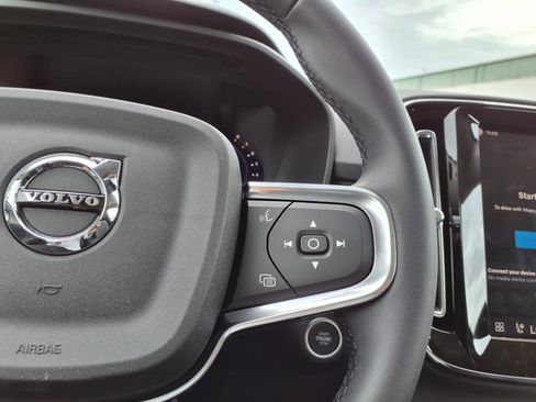 New 2026 Volvo XC40 B4 Plus w/ Protection Package Premier image 16