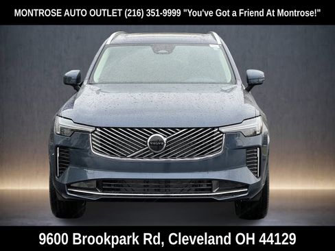 New 2026 Volvo XC90 B6 Plus w/ Protection Package Premier image 8