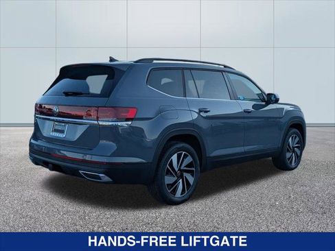 New 2026 Volkswagen Atlas SE FWD image 5