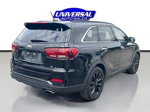Used 2020 Kia Sorento S image 7