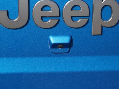 Used 2021 Jeep Gladiator Overland w/ Popular Equipment Package image 42