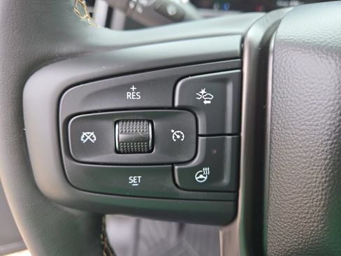 New 2026 GMC Sierra 2500 AT4 w/ AT4 Premium Plus Package AWD/4WD image 17