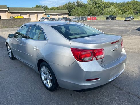 Used 2014 Chevrolet Malibu LT w/ Power Convenience Package FWD image 8