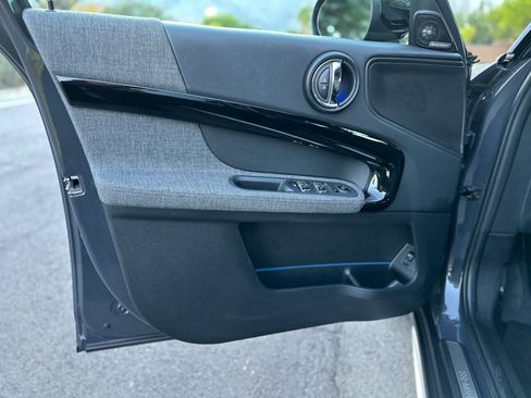 Used 2020 MINI Cooper Countryman S w/ Storage Package image 18