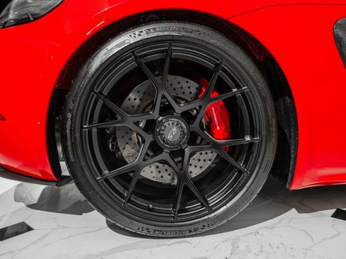 Used 2024 Porsche 718 Cayman GT4 RS image 14