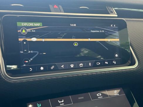 Used 2019 Land Rover Range Rover Velar R-Dynamic SE AWD/4WD image 10
