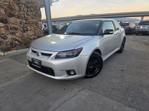 Used 2012 Scion tC image 6