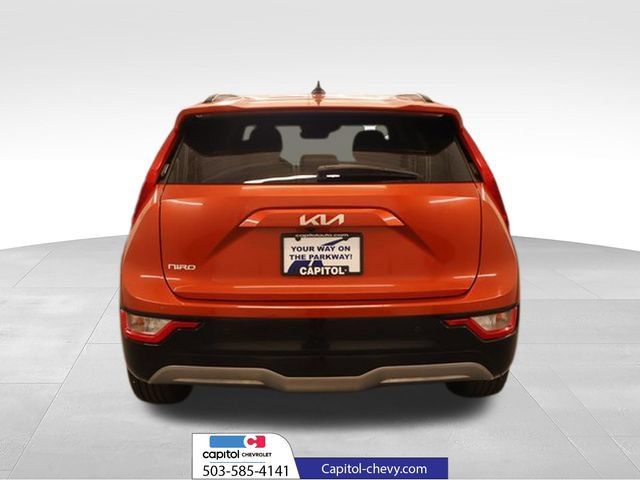 Used 2023 Kia Niro Wind FWD image 3