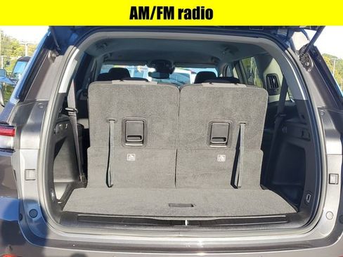 Used 2022 Jeep Grand Cherokee L Laredo w/ Luxury Tech Group I image 8