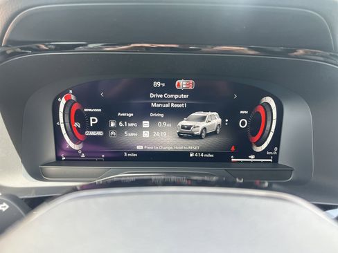 New 2026 Nissan Pathfinder Platinum FWD image 10
