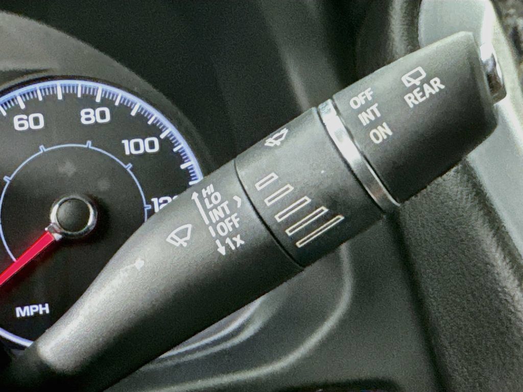 Used 2019 GMC Acadia SLE FWD image 14