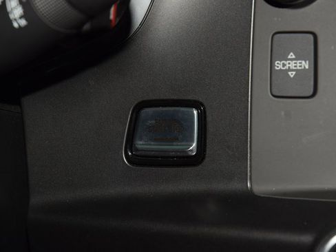 Used 2016 Chevrolet Corvette Z06 w/ 2LZ Preferred Equipment Group image 35